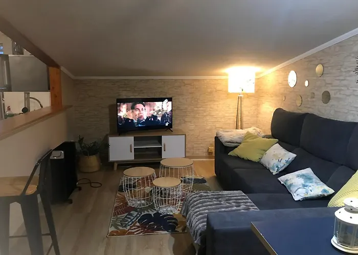 Διαμέρισμα Con Amplia Terraza Cerca Del Hospital Clinico Σαντιάγο ντε Κομποστέλα